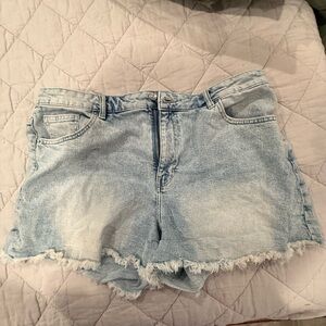 H&M Frayed Denim Shorts
